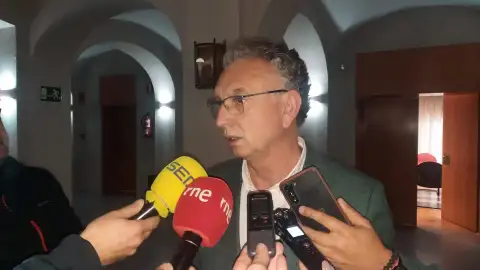 Tres detenidos por apuñalar a un joven en Alconchel (Badajoz) Tres detenidos por apuñalar a un joven en Alconchel (Badajoz)