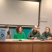Sindicatos vascos proponen negociar un SMI propio de 1.500 euros mensuales Sindicatos vascos proponen negociar un SMI propio de 1.500 euros mensuales