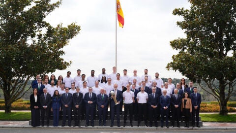 Su Majestad Felipe VI recibe a los campeones de la Copa del Rey