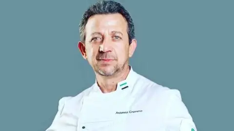 El padre de uno de los menores del crimen de Badajoz culpa al sistema: "Debería estar encerrado hace mucho tiempo" El padre de uno de los menores del crimen de Badajoz culpa al sistema: "Debería estar encerrado hace mucho tiempo"