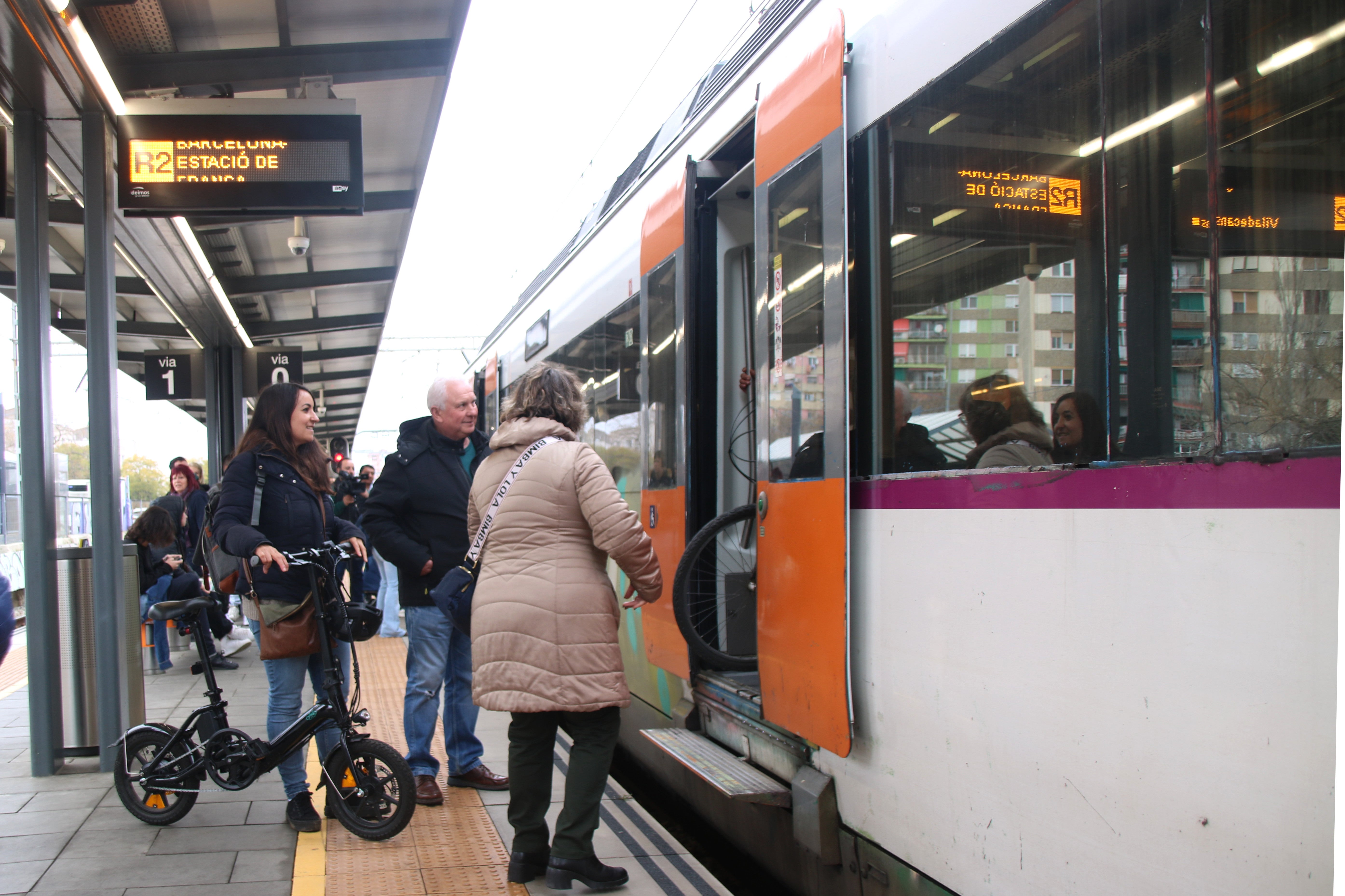Les obres al túnel del Garraf alteren des d’avui el servei de Rodalies al sud durant tres o quatre mesos Les obres al túnel del Garraf alteren des d’avui el servei de Rodalies al sud durant tres o quatre mesos
