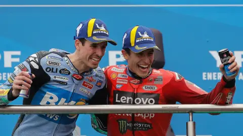 Mandan los Márquez Mandan los Márquez