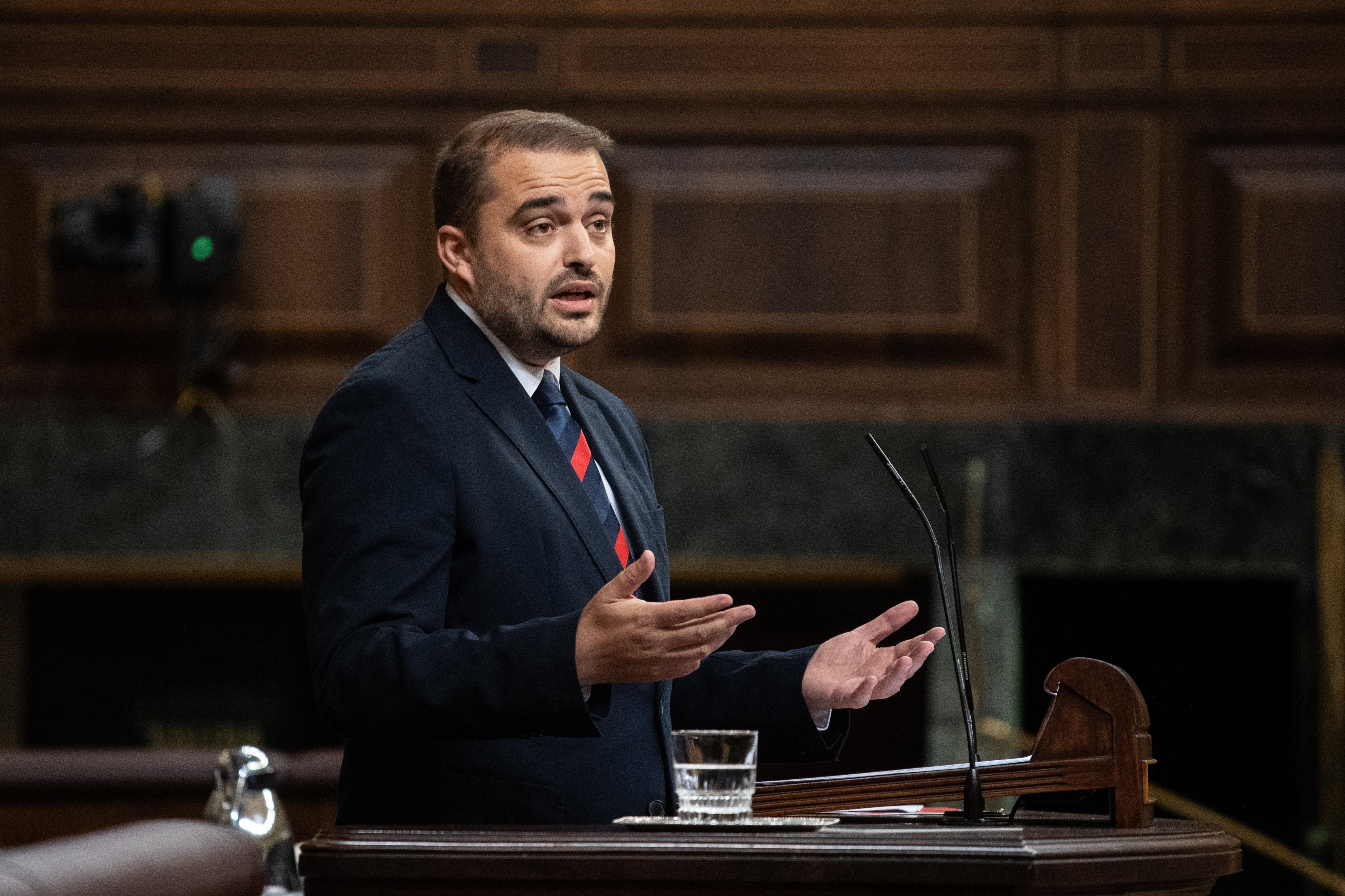 El Congreso abre la puerta a bajar la tasa de alcohol al volante con la abstención del PP El Congreso abre la puerta a bajar la tasa de alcohol al volante con la abstención del PP