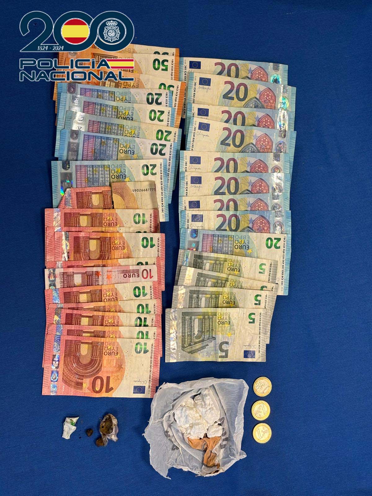 Detenido un hombre de 28 años en Mérida con diversas sustancias estupefacientes Detenido un hombre de 28 años en Mérida con diversas sustancias estupefacientes
