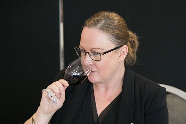 Beth Willard, experta internacional en vino, protagonista de una nueva edición de "De buena uva" Beth Willard, experta internacional en vino, protagonista de una nueva edición de "De buena uva"