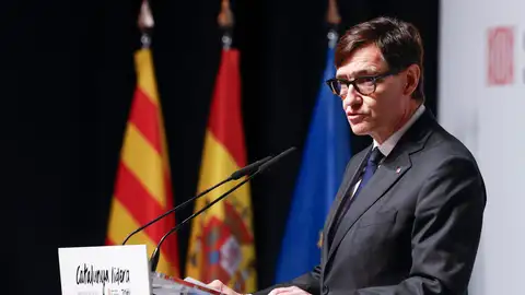 El presidente catalán, Salvador Illa, presenta su plan para que Cataluña recupere el liderazgo económico de España El presidente catalán, Salvador Illa, presenta su plan para que Cataluña recupere el liderazgo económico de España