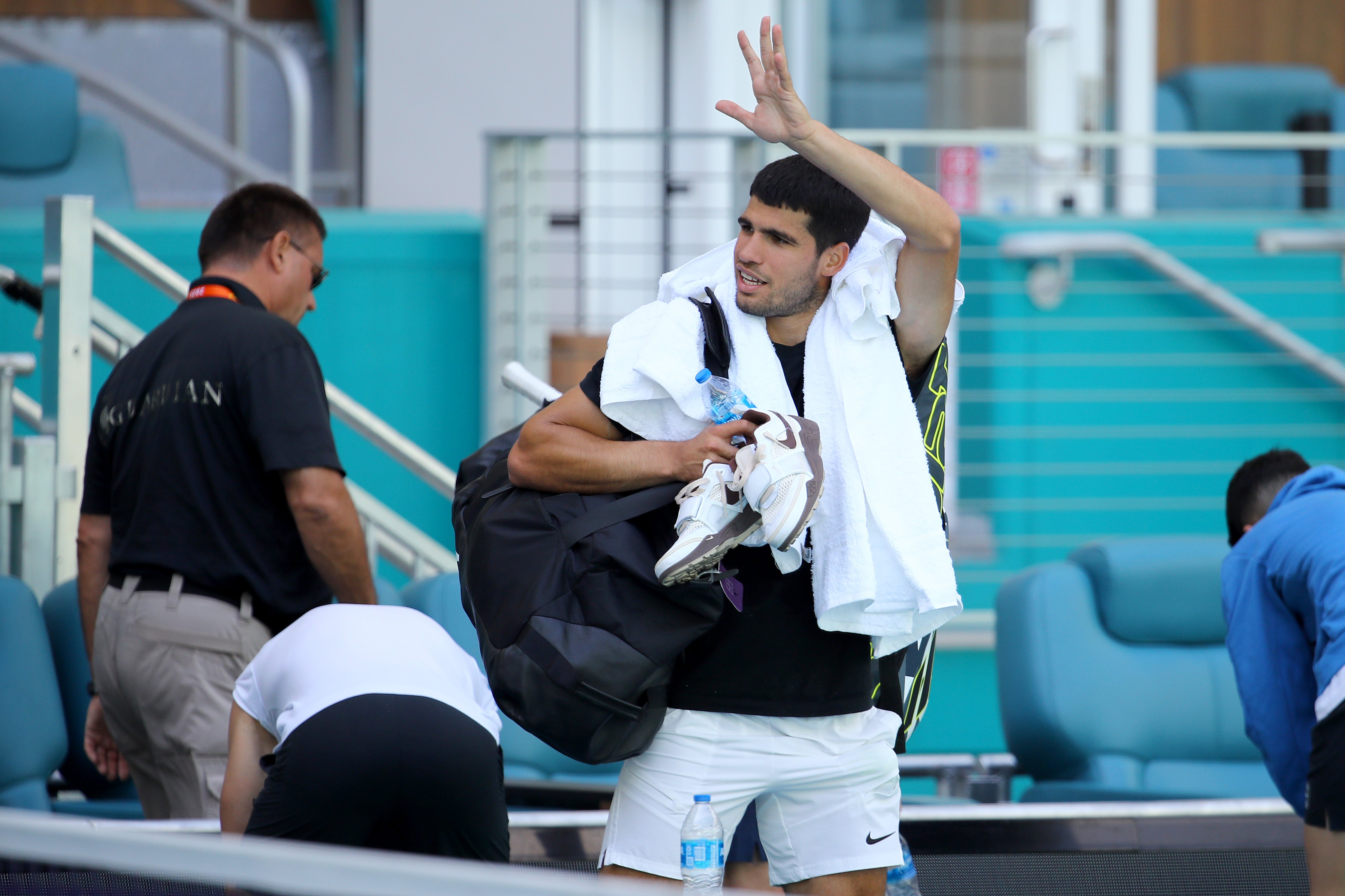 Alcaraz no respalda las demandas del sindicato liderado por Djokovic Alcaraz no respalda las demandas del sindicato liderado por Djokovic