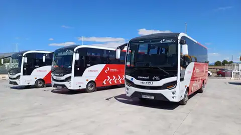 La Generalitat pone en marcha el nuevo servicio público de autobuses para conectar municipios del Alto Mijares, l’Alcalatén y La Plana Alta La Generalitat pone en marcha el nuevo servicio público de autobuses para conectar municipios del Alto Mijares, l’Alcalatén y La Plana Alta