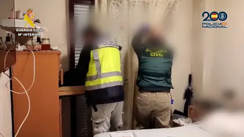 Desarticulado un grupo criminal especializado en robos en farmacias y entidades bancarias, con registros en Villajoyosa y Benidorm Desarticulado un grupo criminal especializado en robos en farmacias y entidades bancarias, con registros en Villajoyosa y Benidorm