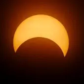 Eclipse parcial de Sol. Eclipse parcial de Sol.