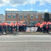 Concentración CCOO frente a Brahm (Manzanares)
