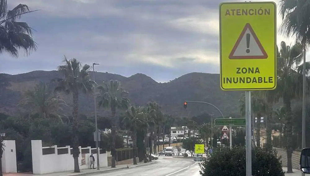 Señales riesgos inundables Benidorm Señales riesgos inundables Benidorm