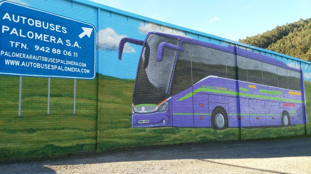 Fallece un trabajador al caer del tejado de una nave en Cartes Fallece un trabajador al caer del tejado de una nave en Cartes