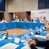 Fernando Clavijo se reune con FECAM y FECAI Canarias