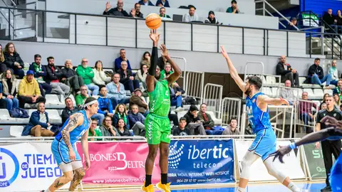 Amics juega al primera de sus nueve finales Amics juega al primera de sus nueve finales