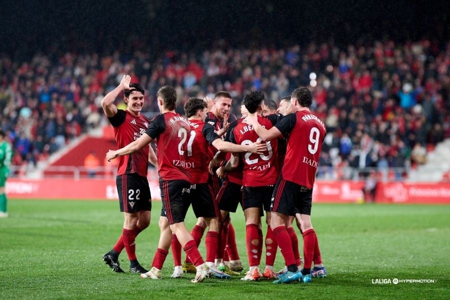 Urko Izeta, tras el triunfo del Mirandés: "Hay que seguir; todos vamos a una"" episode artwork