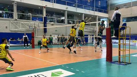 UPV Léleman Conqueridor gana un tie break de infarto al Unicaja Costa de Almería UPV Léleman Conqueridor gana un tie break de infarto al Unicaja Costa de Almería