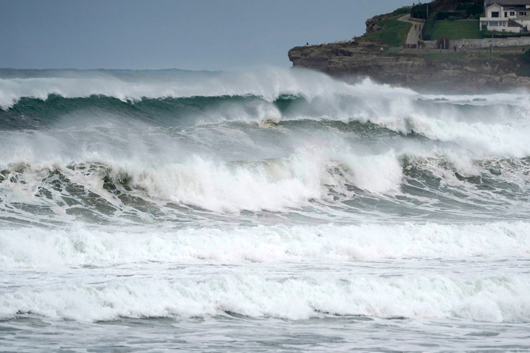 Los últimos coletazos de Martinho ponen en riesgo a una docena de provincias por lluvia, nieve y viento Los últimos coletazos de Martinho ponen en riesgo a una docena de provincias por lluvia, nieve y viento