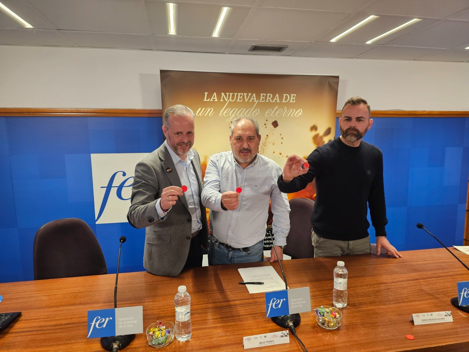 Grupo Rioja ofrece 3 crianzas gratis de la mano de Laurel y San Juan Grupo Rioja ofrece 3 crianzas gratis de la mano de Laurel y San Juan
