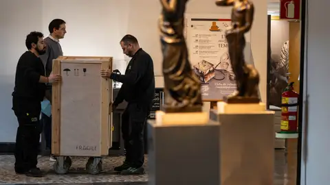 Traslado en el Museo Pablo Gargallo de Zaragoza Traslado en el Museo Pablo Gargallo de Zaragoza