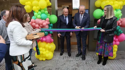 Tiendas Juan Lucas inaugura un nuevo establecimiento en calle Salitre, 45 Tiendas Juan Lucas inaugura un nuevo establecimiento en calle Salitre, 45