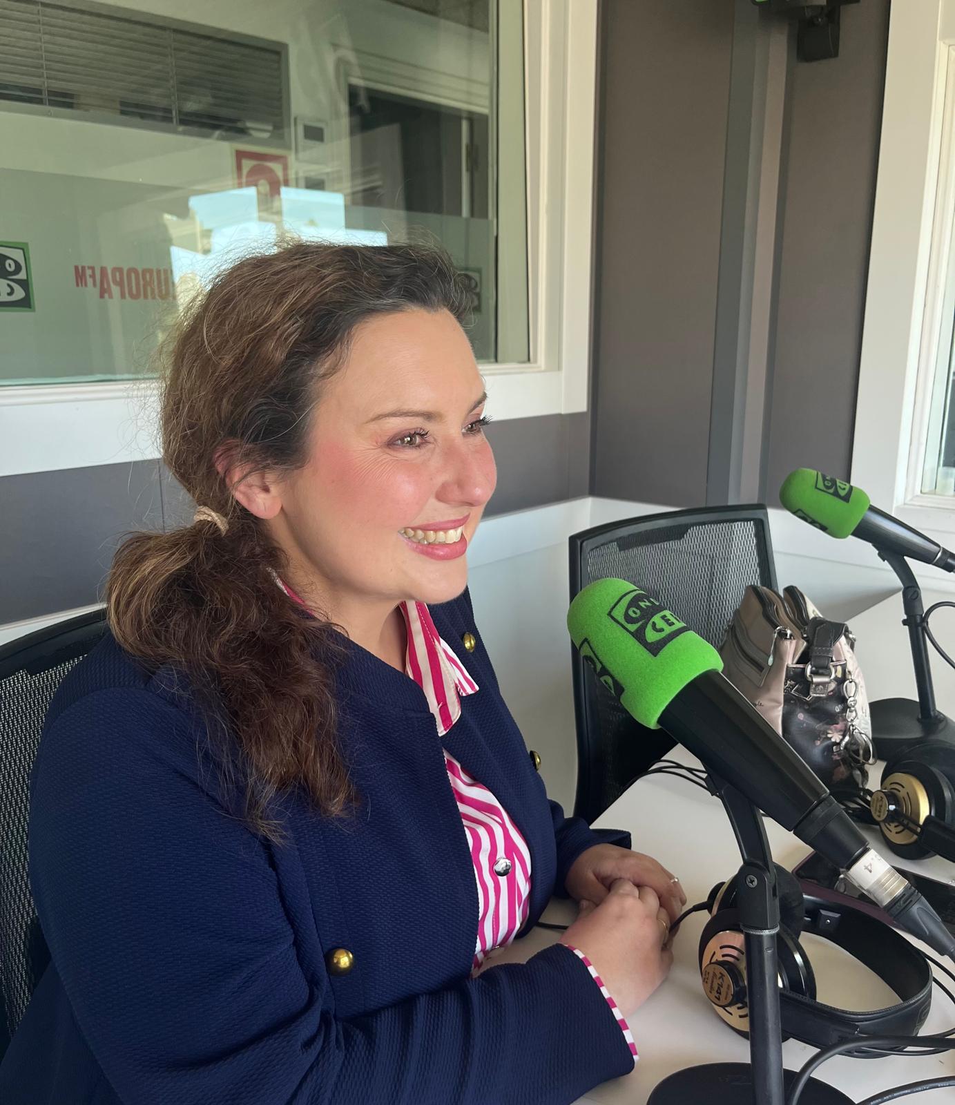 Sobrevivir al suicidio, con María Albarral Sobrevivir al suicidio, con María Albarral