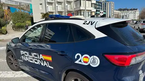 Patrulla de la Policía Nacional en Santander Patrulla de la Policía Nacional en Santander
