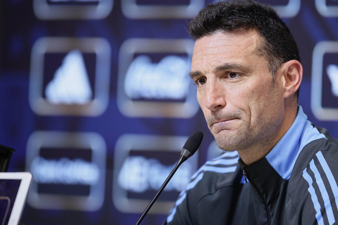 Scaloni: "Es un partido importante, pero no deja de ser fútbol" Scaloni: "Es un partido importante, pero no deja de ser fútbol"