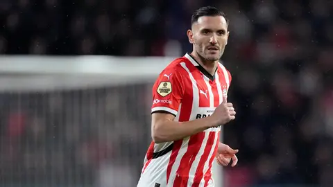 Lucas Pérez, diagnosticado con tuberculosis activa Lucas Pérez, diagnosticado con tuberculosis activa