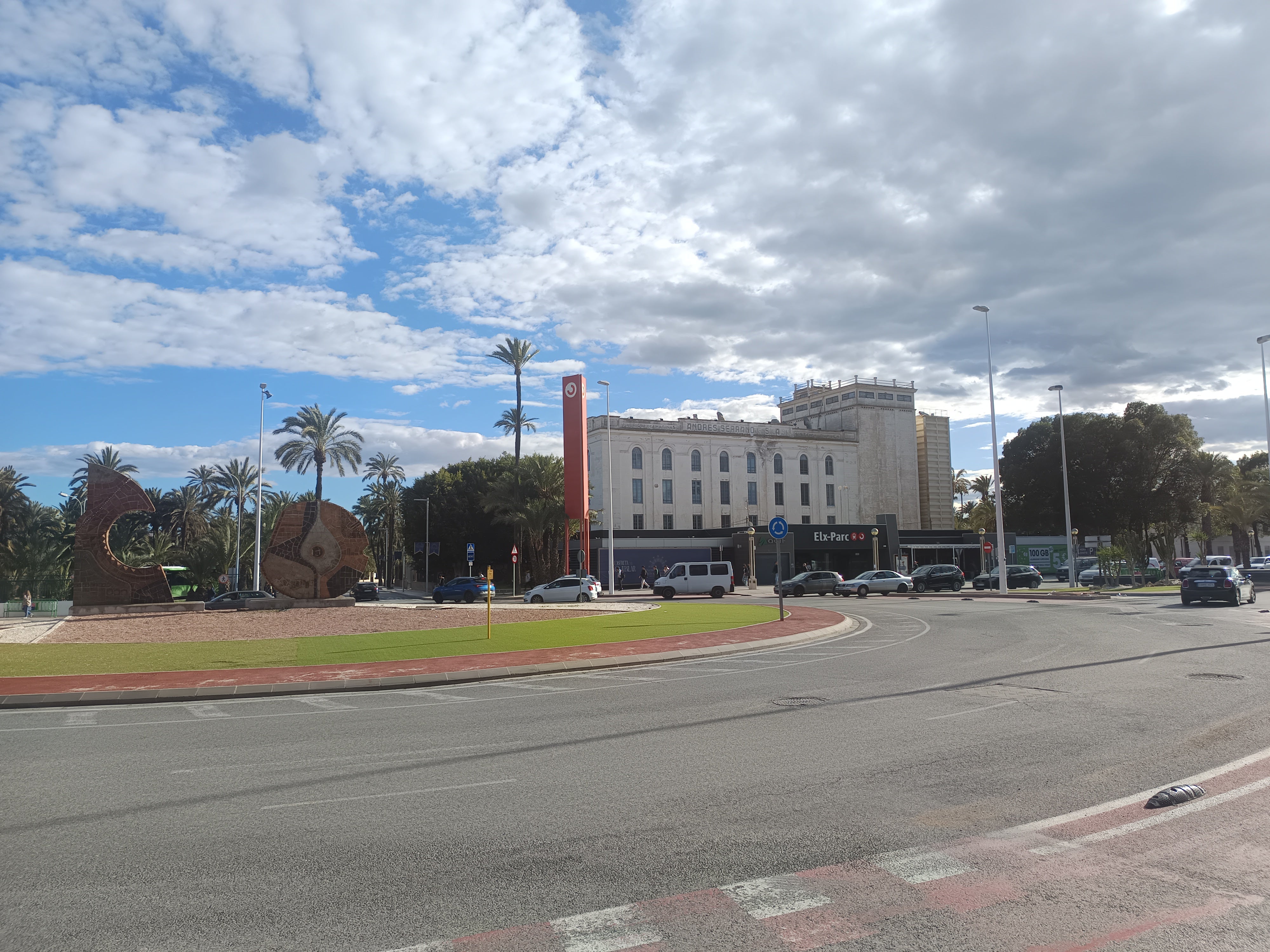 Este martes aún podría llover en Elche, Crevillent y Santa Pola pese a la presencia del sol Este martes aún podría llover en Elche, Crevillent y Santa Pola pese a la presencia del sol