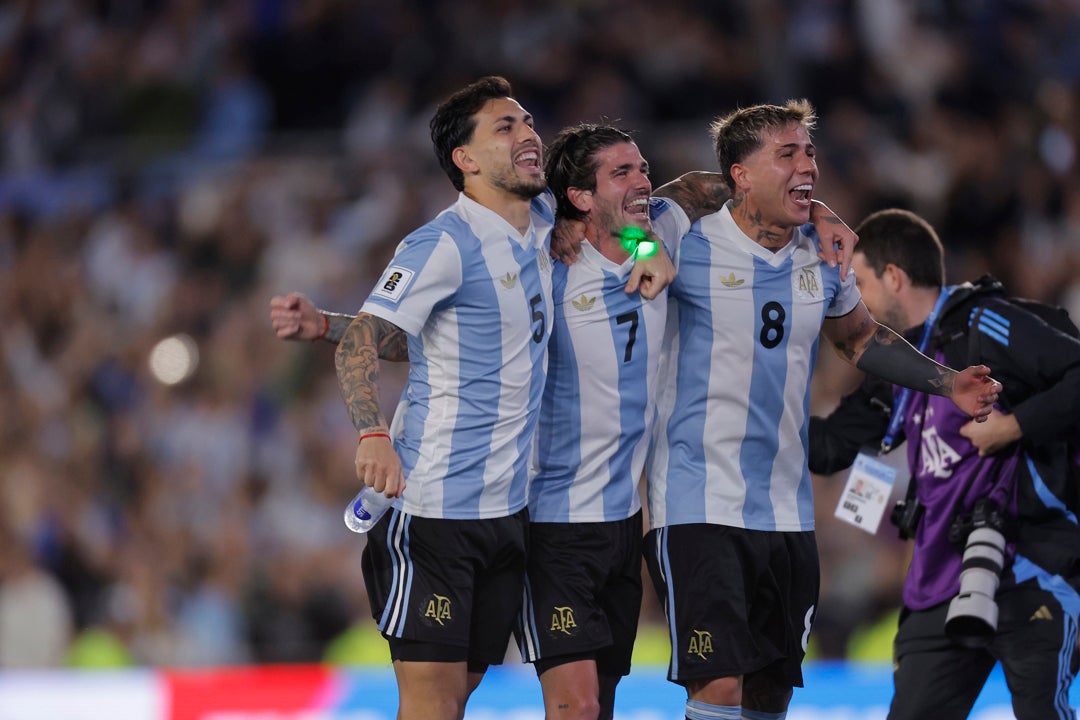 Argentina, clasificada para el Mundial y goleada a Brasil Argentina, clasificada para el Mundial y goleada a Brasil