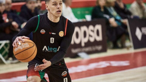 Hansel Atencia - base Grupo Alega Cantabria