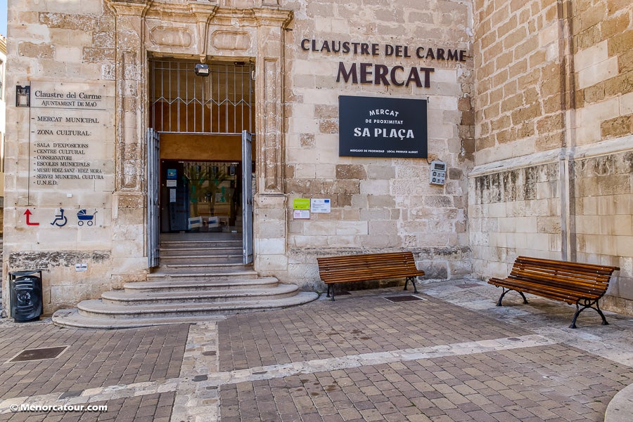 Carrefour entra en Menorca de la mano de Sa Plaça y potenciando el producto local Carrefour entra en Menorca de la mano de Sa Plaça y potenciando el producto local