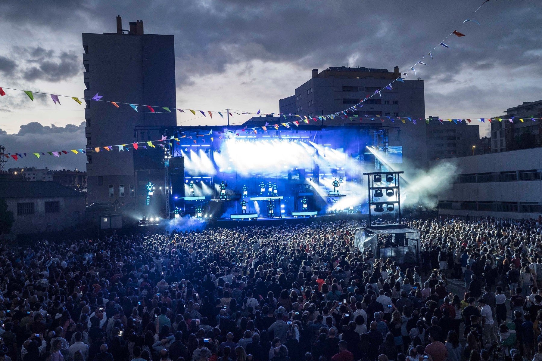 Seis detenidos por la agresión con arma blanca a un hombre en las fiestas de San Juan de Maliaño Seis detenidos por la agresión con arma blanca a un hombre en las fiestas de San Juan de Maliaño