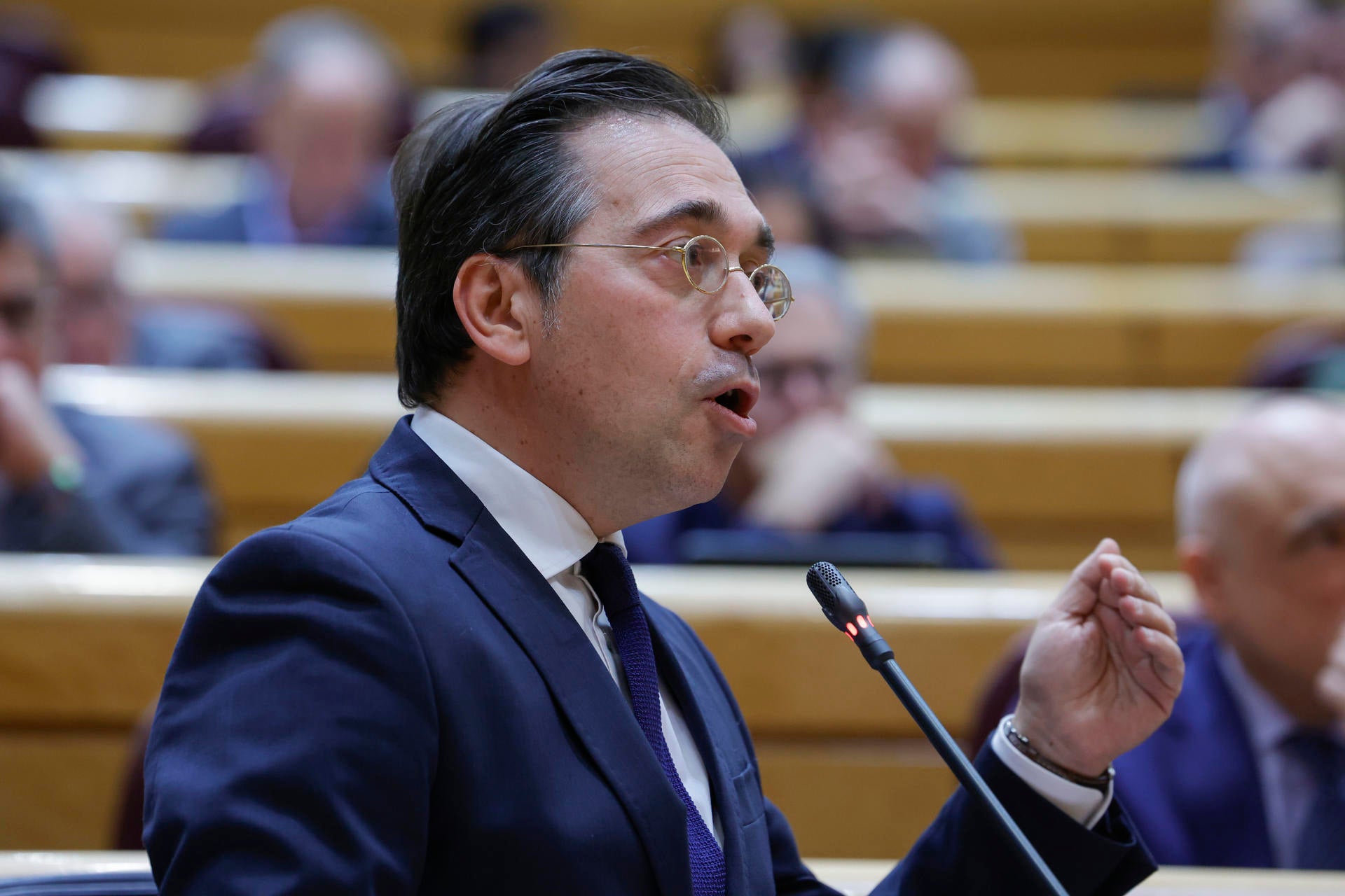 La crítica de Albares sobre el kit de supervivencia: "No hay que inquietar inútilmente" La crítica de Albares sobre el kit de supervivencia: "No hay que inquietar inútilmente"