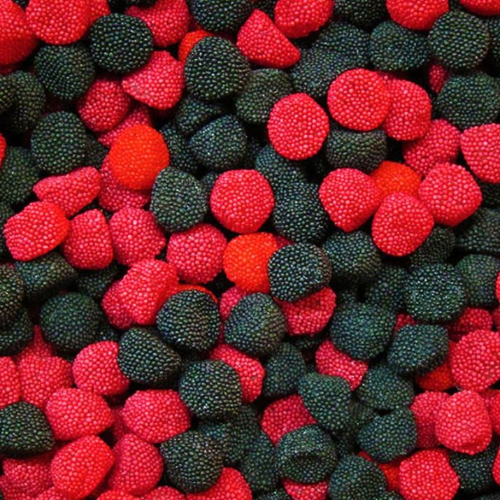 La UA usa residuos de 'chuches' en el proceso de producción de bioplásticos y antioxidantes La UA usa residuos de 'chuches' en el proceso de producción de bioplásticos y antioxidantes