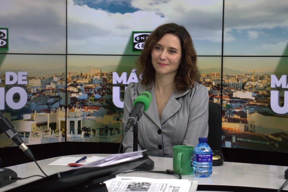 Isabel Díaz Ayuso: "El Gobierno ha encolerizado, Sánchez ha perdido los papeles conmigo y necesita destruirme" Isabel Díaz Ayuso: "El Gobierno ha encolerizado, Sánchez ha perdido los papeles conmigo y necesita destruirme"