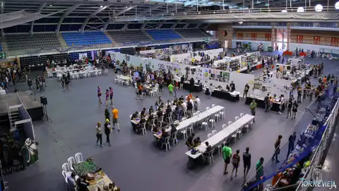 'La ComarCON' se celebra este fin de semana con el concierto de 'El hombre linterna' con Trancas y Barrancas de 'El Hormiguero' 'La ComarCON' se celebra este fin de semana con el concierto de 'El hombre linterna' con Trancas y Barrancas de 'El Hormiguero'