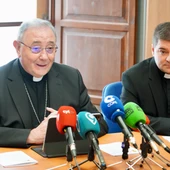 El Obispo de León, sobre la presencia del Nazareno en Roma: «Que no vayan solo imágenes andaluzas es bueno para mostrar que la Pasión en España es diversa» El Obispo de León, sobre la presencia del Nazareno en Roma: «Que no vayan solo imágenes andaluzas es bueno para mostrar que la Pasión en España es diversa»