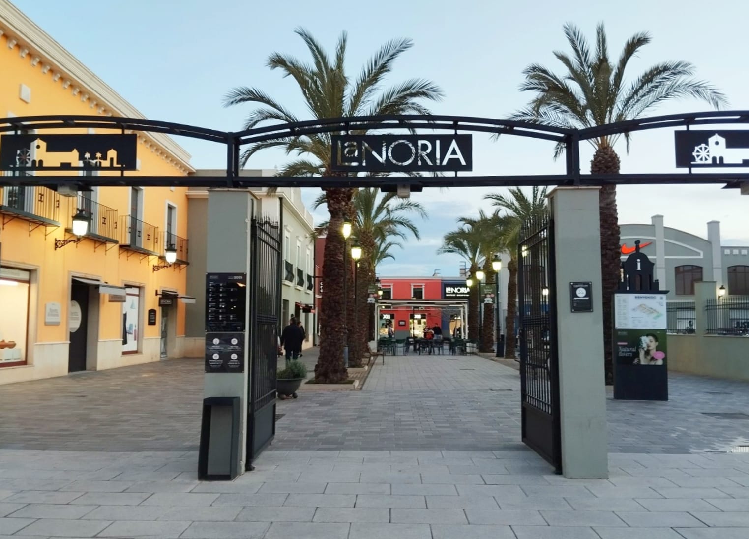 El Megaoutlet de La Noria da la bienvenida a la primavera con descuentos de hasta el 80% El Megaoutlet de La Noria da la bienvenida a la primavera con descuentos de hasta el 80%