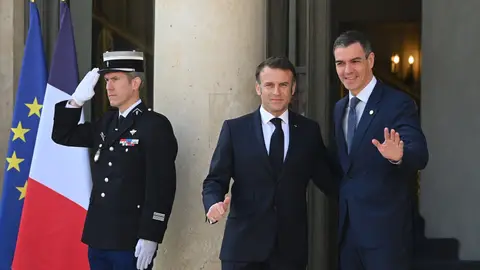 El perfil bajo de España en la cumbre europea: Sánchez mantiene las incógnitas del apoyo a Ucrania El perfil bajo de España en la cumbre europea: Sánchez mantiene las incógnitas del apoyo a Ucrania