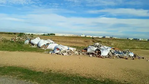 El Ayuntamiento de Campo Real pone en marcha un proyecto piloto de videovigilancia para evitar vertidos ilegales en el municipio Vertidos ilegales en Campo Real