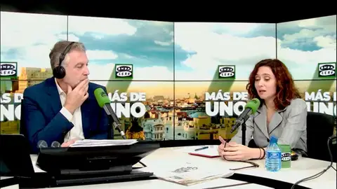 Ayuso, sobre el reparto de menores: "Por qué el partido de Puigdemont tiene que decidir cómo es" Ayuso, sobre el reparto de menores: "Por qué el partido de Puigdemont tiene que decidir cómo es"