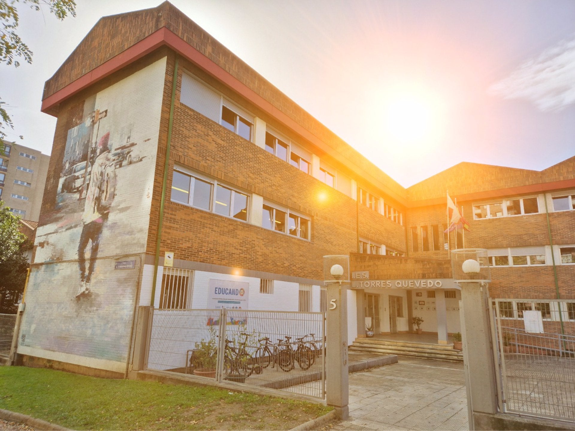 Los alumnos investigados por acoso en Santander dejarán de forma voluntaria el instituto Los alumnos investigados por acoso en Santander dejarán de forma voluntaria el instituto