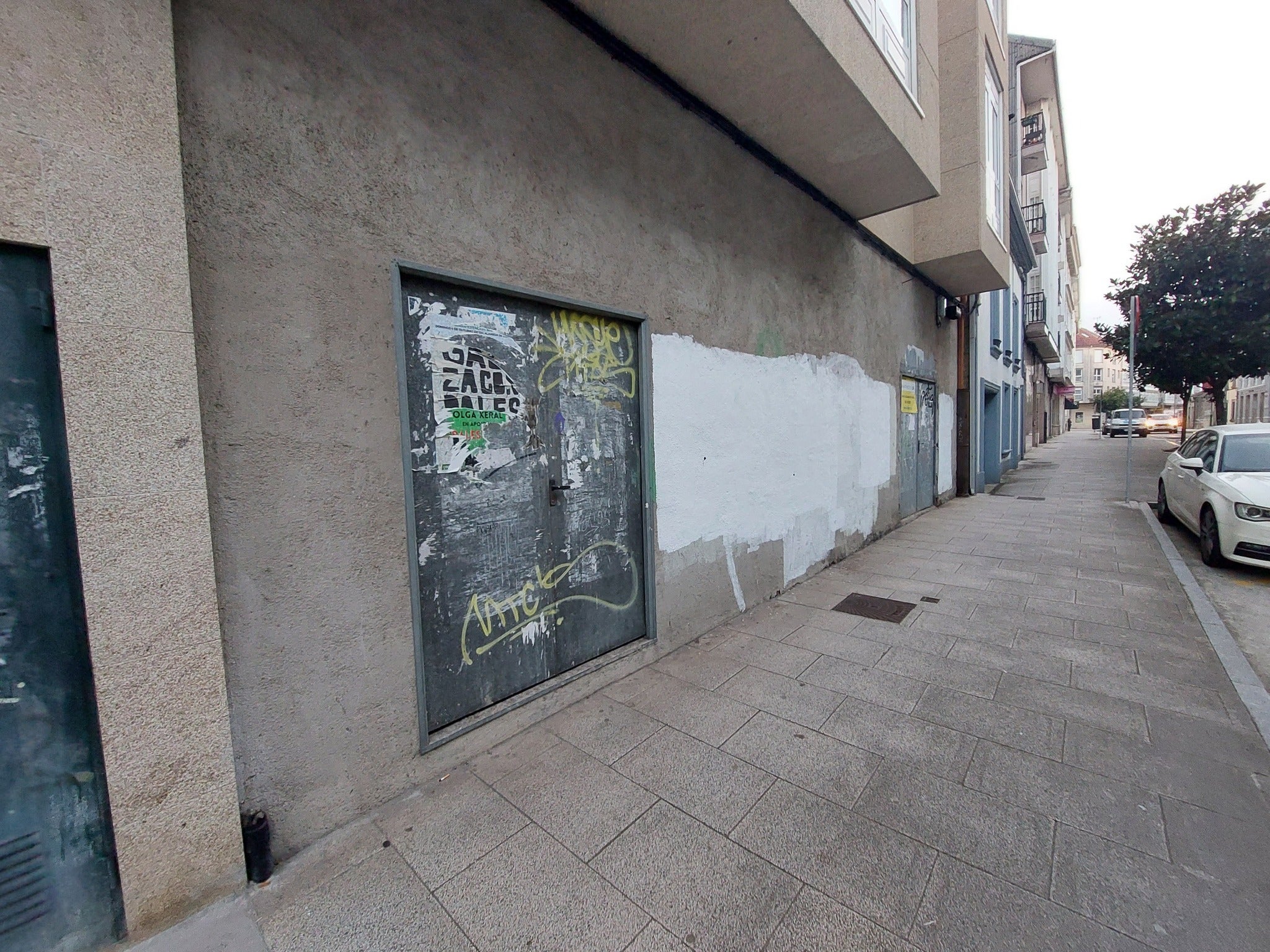 El Concello de Santiago aprueba mantener el uso comercial de los bajos en determinados ámbitos de la ciudad El Concello de Santiago aprueba mantener el uso comercial de los bajos en determinados ámbitos de la ciudad