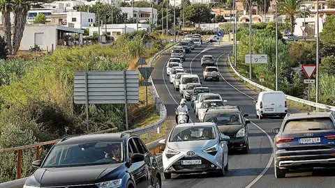 En temporada solo podrán circular por Ibiza un total de 20.168 vehículos En temporada solo podrán circular por Ibiza un total de 20.168 vehículos