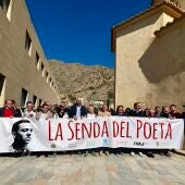 Orihuela anima la salida de la Senda del Poeta en el 83 aniversario de la muerte de Miguel Hernández 