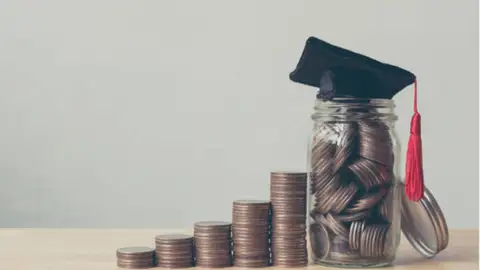 Gastos educativos en la Renta 2024: qué deducciones puedes aplicar Gastos educativos en la Renta 2024: qué deducciones puedes aplicar