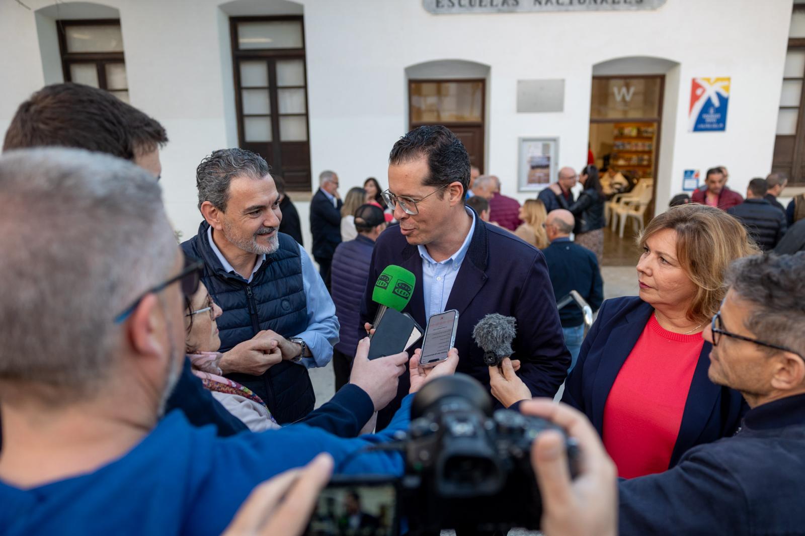 Rubén Alfaro, candidato único a la Secretaría General del PSPV en Alicante, remarca en l'Alfàs el objetivo de recuperar las alcaldías perdidas Rubén Alfaro, candidato único a la Secretaría General del PSPV en Alicante, remarca en l'Alfàs el objetivo de recuperar las alcaldías perdidas
