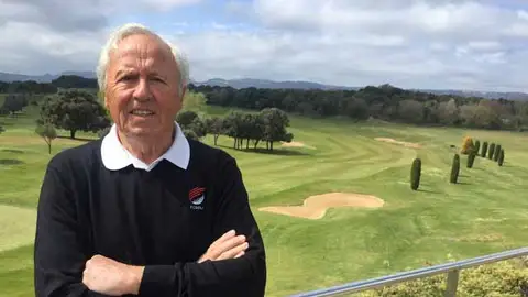 Ramón Nogué: "El golf ni es elitista, ni consumidor de agua, ni depredador de terreno" Ramón Nogué: "El golf ni es elitista, ni consumidor de agua, ni depredador de terreno"